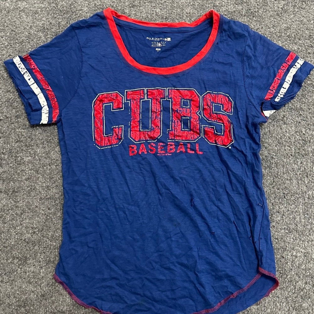 5th & Ocean T-Shirt Womens Size S Blue Cotton Chicago Cubs MLB Distressed Flaws